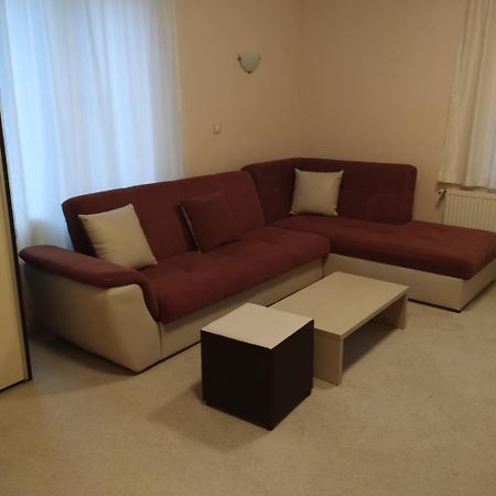 יאגודינה Hotel Restaurant Popini Laki מראה חיצוני תמונה