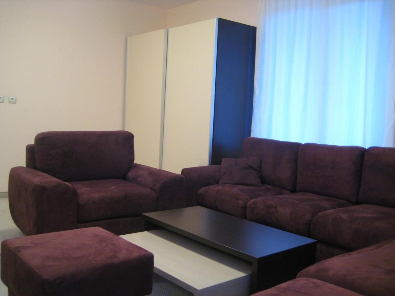 יאגודינה Hotel Restaurant Popini Laki מראה חיצוני תמונה