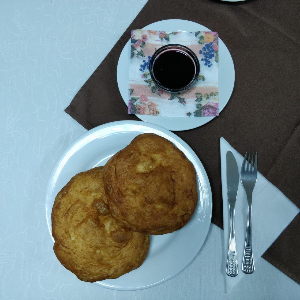 יאגודינה Hotel Restaurant Popini Laki מראה חיצוני תמונה